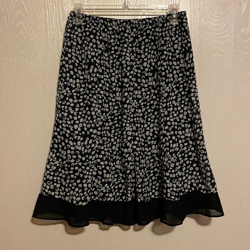 Navy blue skirt